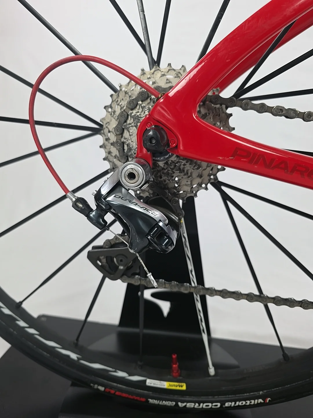 Pinarello Dogma F8 Dura Ace mechanical Rim Brake Size 42 (2016) Pre Owned Bike - Image 3
