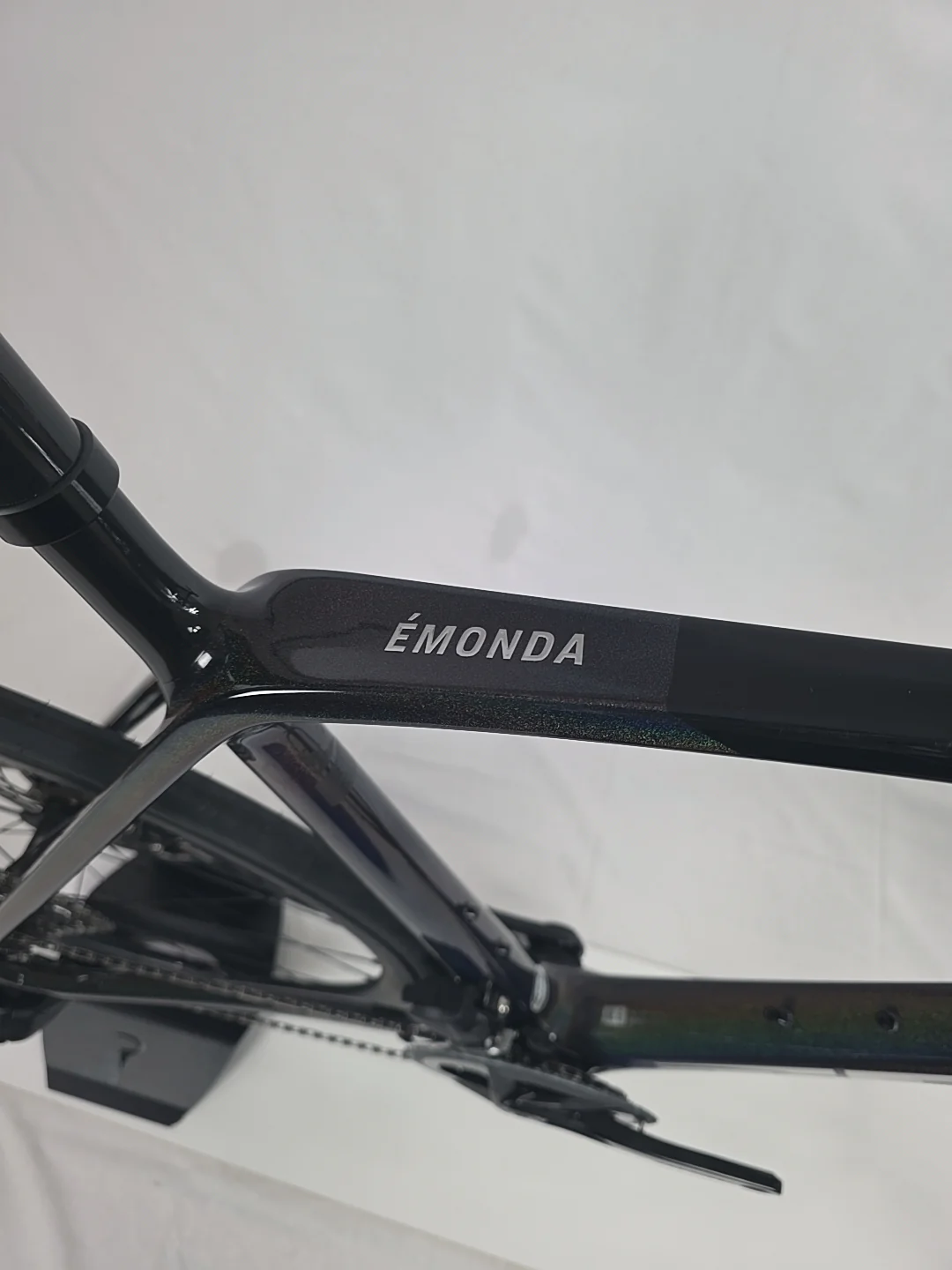 Trek Emonda SL 6 SRAM Rival eTap AXS Size 58 (2023) Pre Owned Bike - Image 7