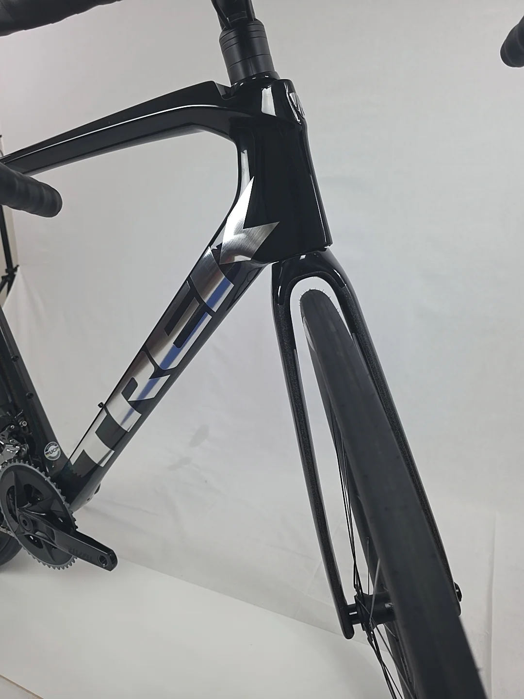 Trek Emonda SL 6 SRAM Rival eTap AXS Size 58 (2023) Pre Owned Bike - Image 9