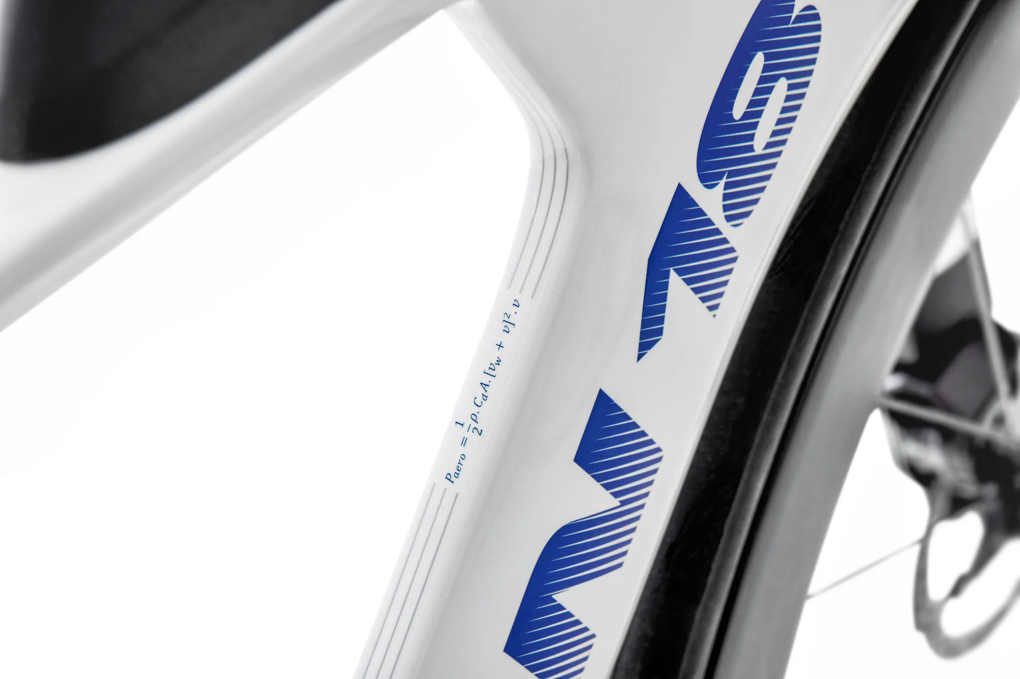 E 119 TRI Frame Set - Image 4