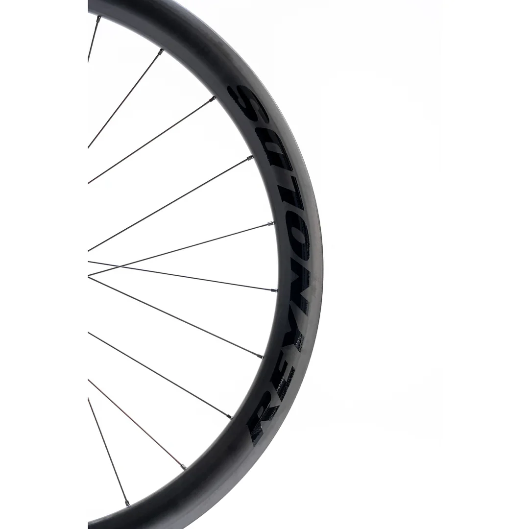 Reynolds AR46 Disc-Break Wheelset - Image 6